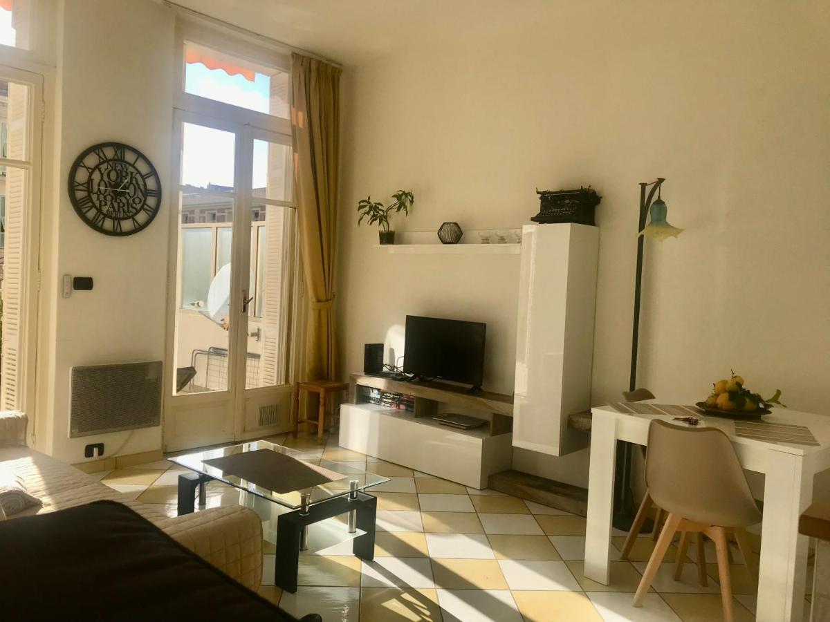 Appartement Terrasse Dans Palace Belle Epoque Menton Eksteriør bilde